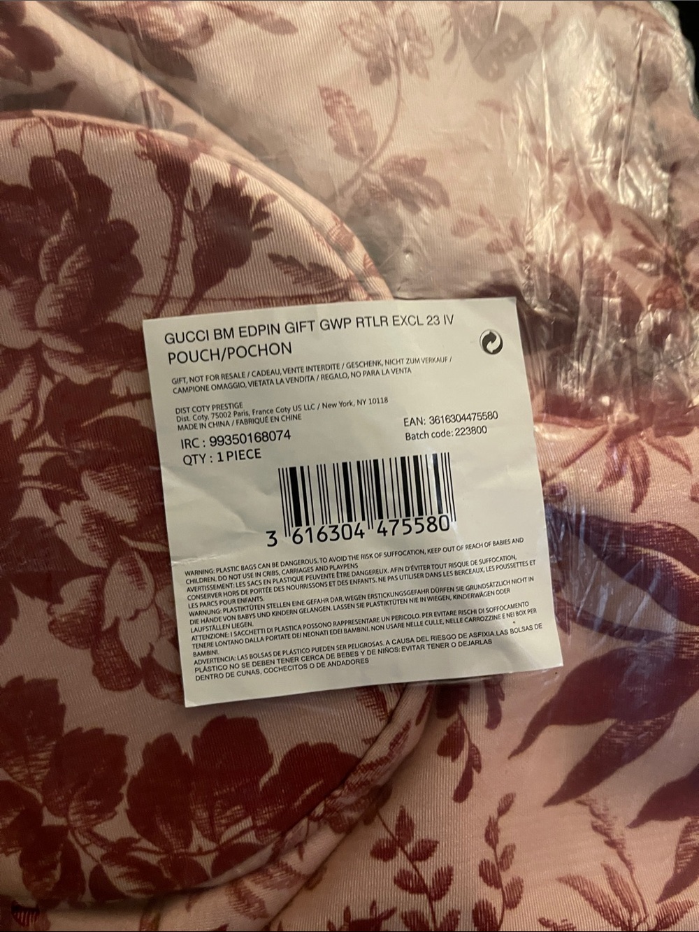 Gucci GWP Red Floral Cosmetic Bag with drawstring closure New - Picture 9 of 13